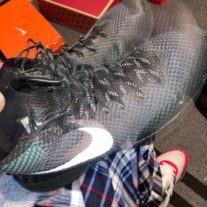 Kyries for $25 size 11